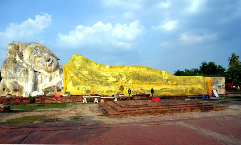 Reclining Buddha, Wat Lokayasutharam