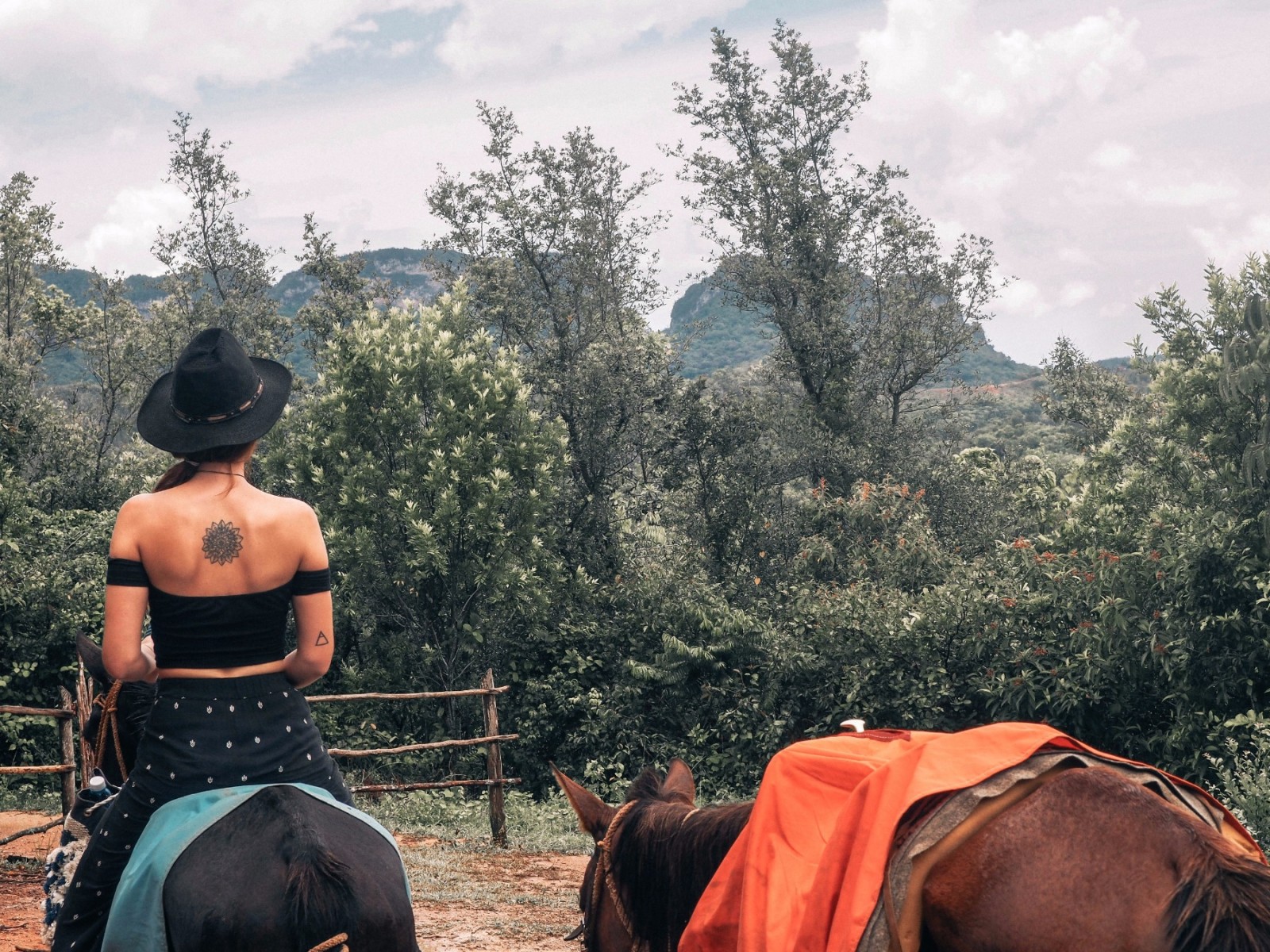 Horseback Riding in Viñales Valley